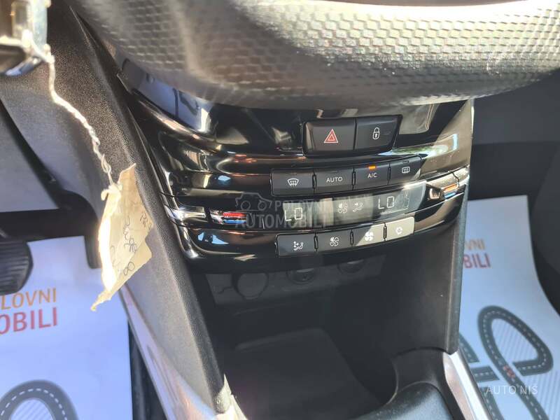 Peugeot 2008 1.4 HDI PREMIUM
