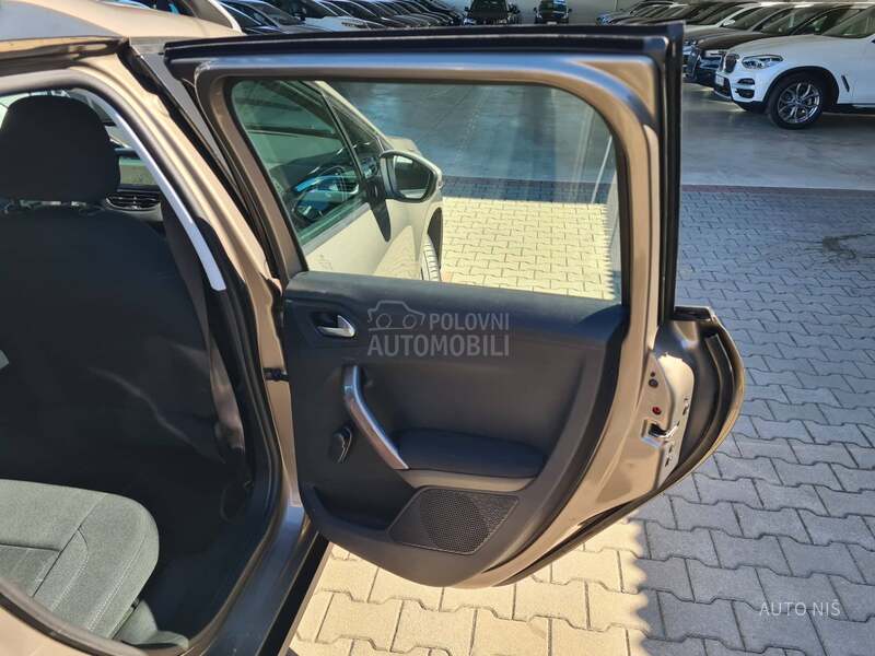 Peugeot 2008 1.4 HDI PREMIUM