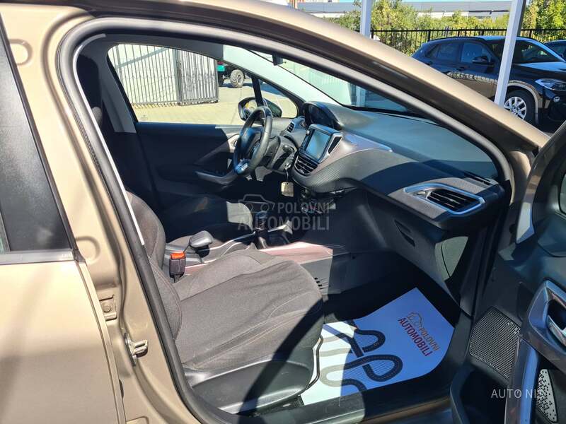 Peugeot 2008 1.4 HDI PREMIUM
