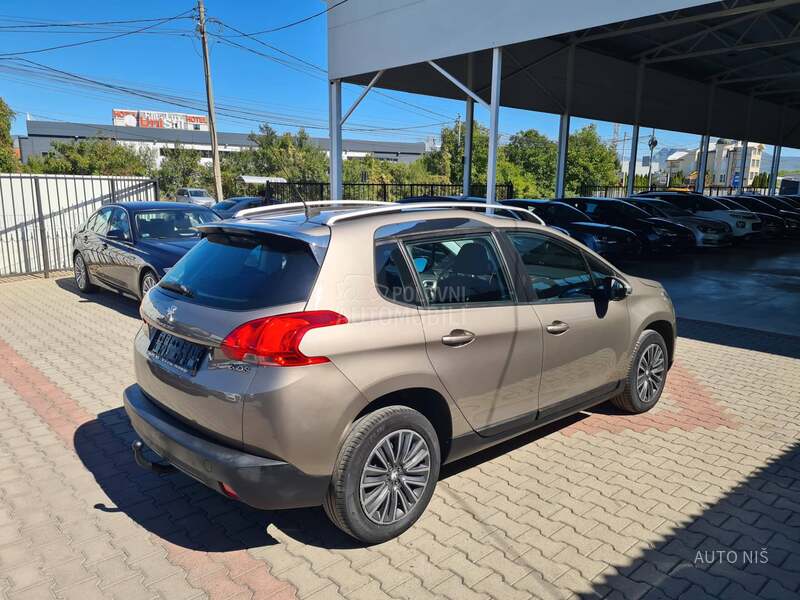 Peugeot 2008 1.4 HDI PREMIUM