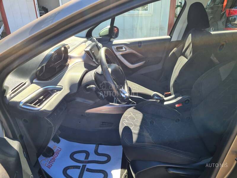 Peugeot 2008 1.4 HDI PREMIUM