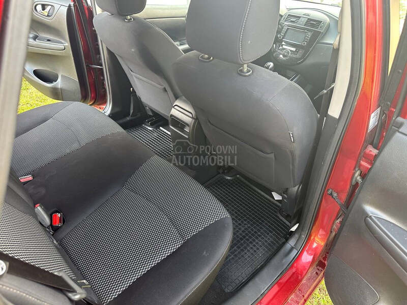 Nissan Pulsar 