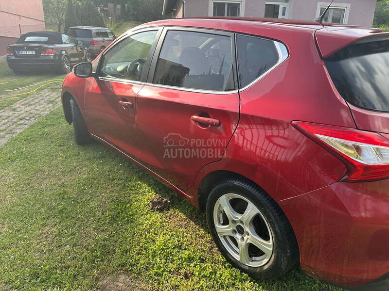 Nissan Pulsar 