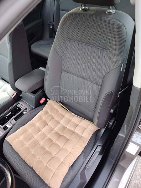 Volkswagen Golf 7 1.4 Tsi