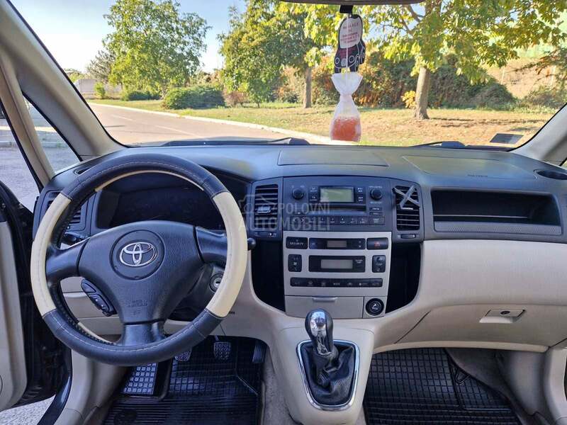 Toyota Corolla Verso D4D