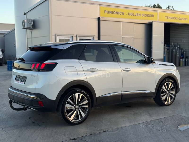 Peugeot 3008 GT-Line / Perla