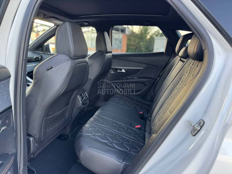Peugeot 3008 GT-Line / Perla