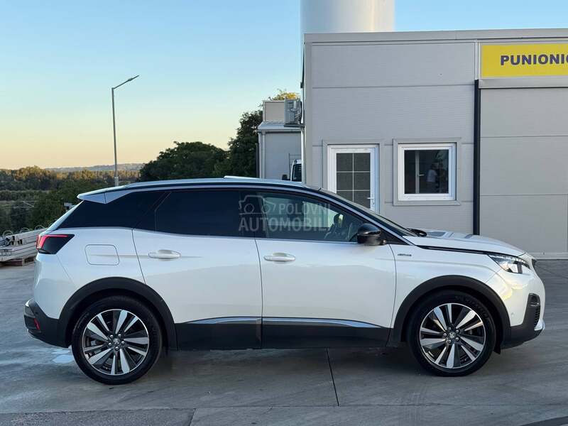 Peugeot 3008 GT-Line / Perla