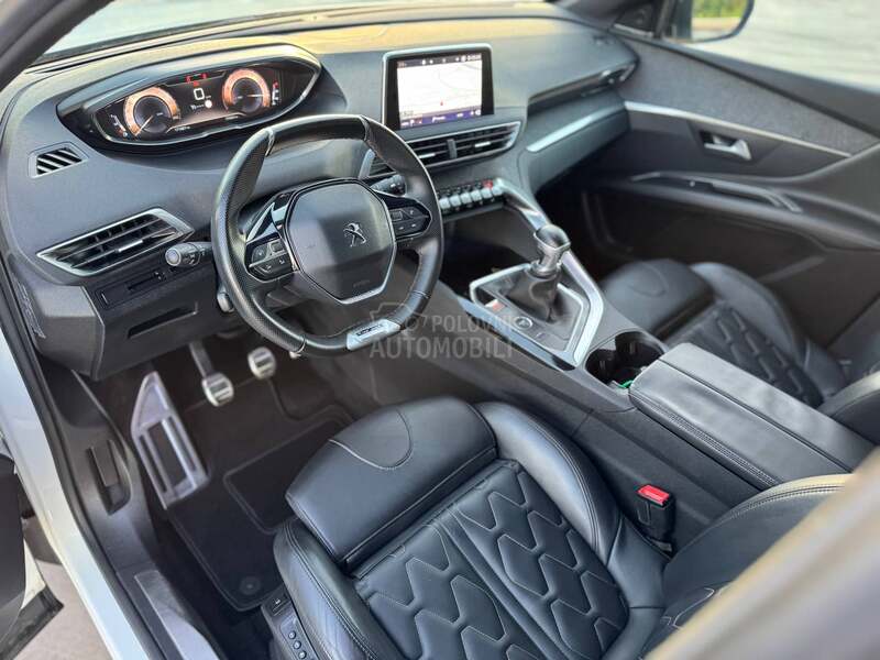 Peugeot 3008 GT-Line / Perla