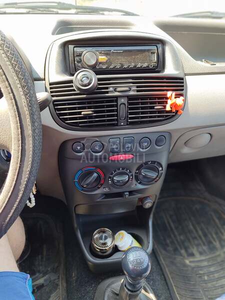 Fiat Punto 