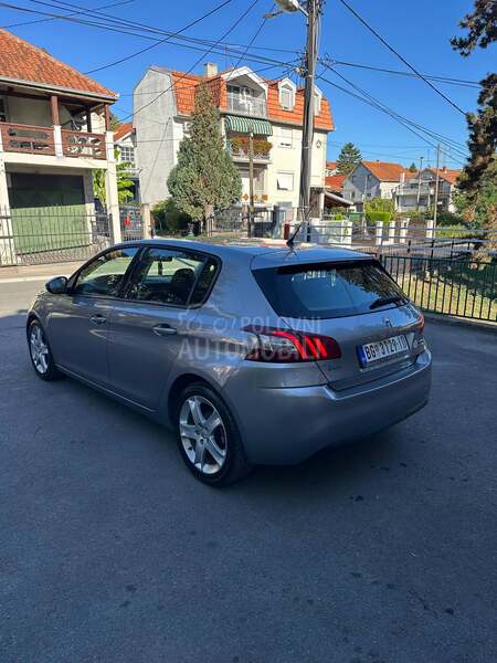 Peugeot 308 BlueHdi