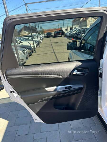 Fiat Freemont N O V / N A V I