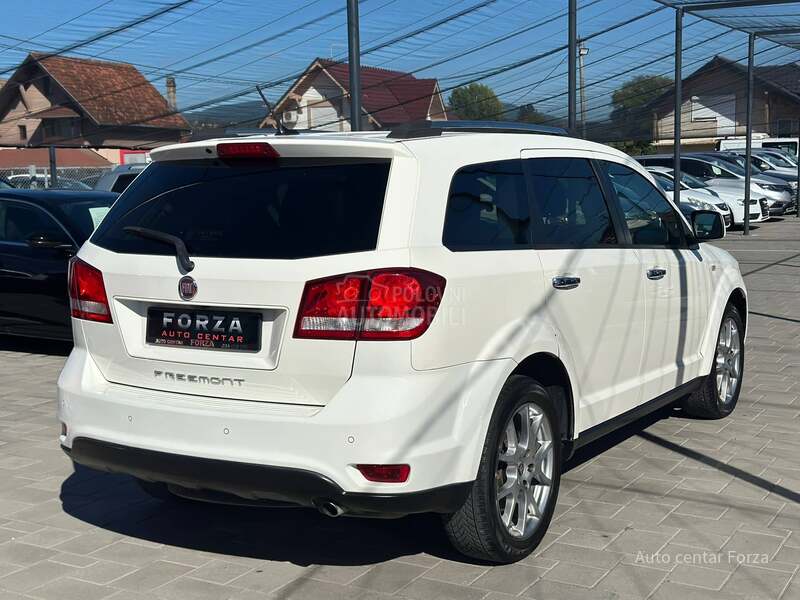 Fiat Freemont N O V / N A V I