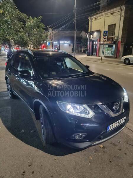 Nissan X-Trail 1.6 Turbo