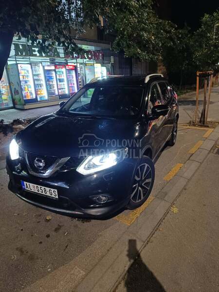 Nissan X-Trail 1.6 Turbo