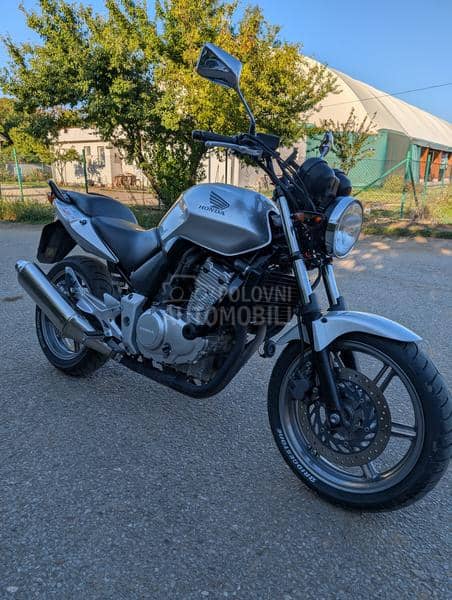 Honda CBF 500