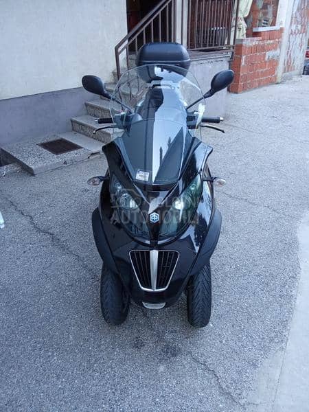 Piaggio MP3 400 LT