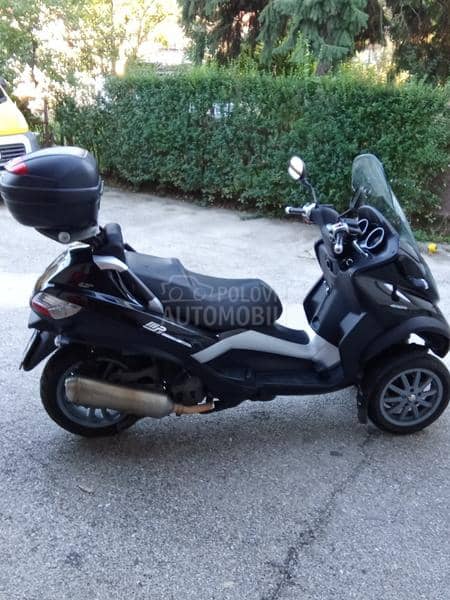 Piaggio MP3 400 LT
