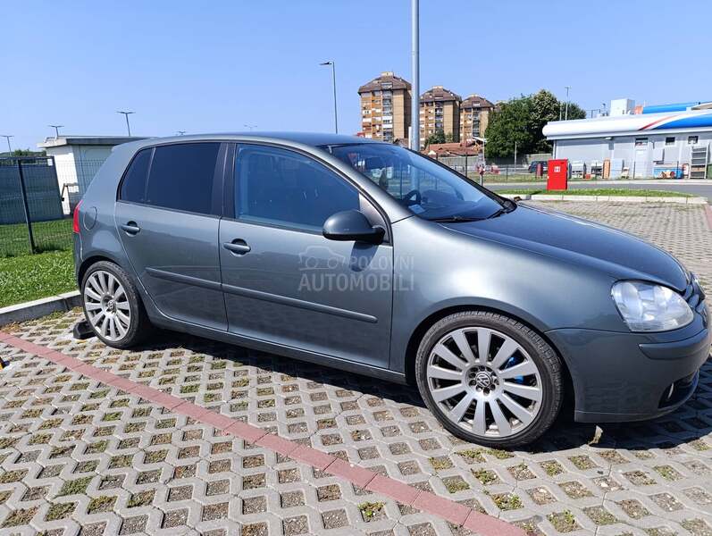 Volkswagen Golf 5 
