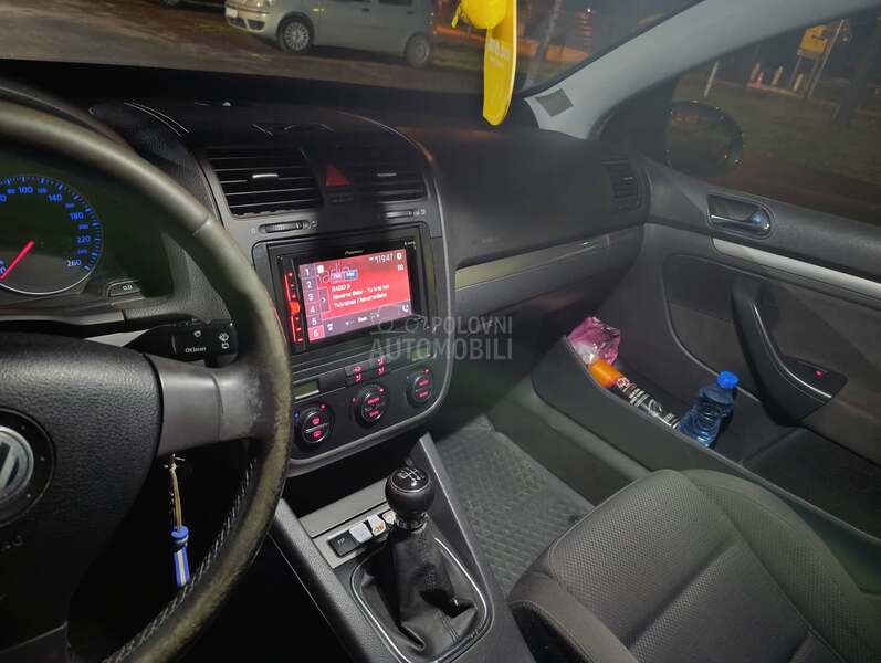 Volkswagen Golf 5 