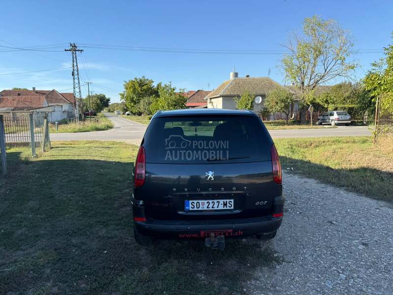 Peugeot 807 