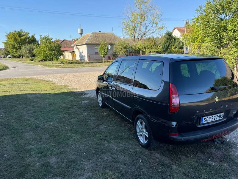Peugeot 807 