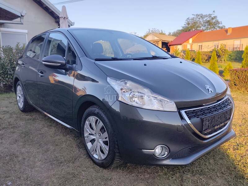 Peugeot 208 1.4 HDI/MEDIA/LED/