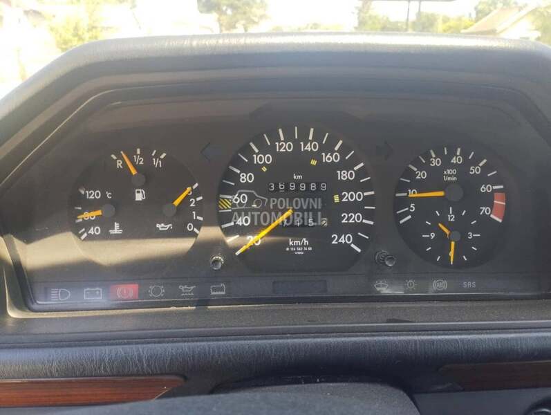 Mercedes Benz E 124 200