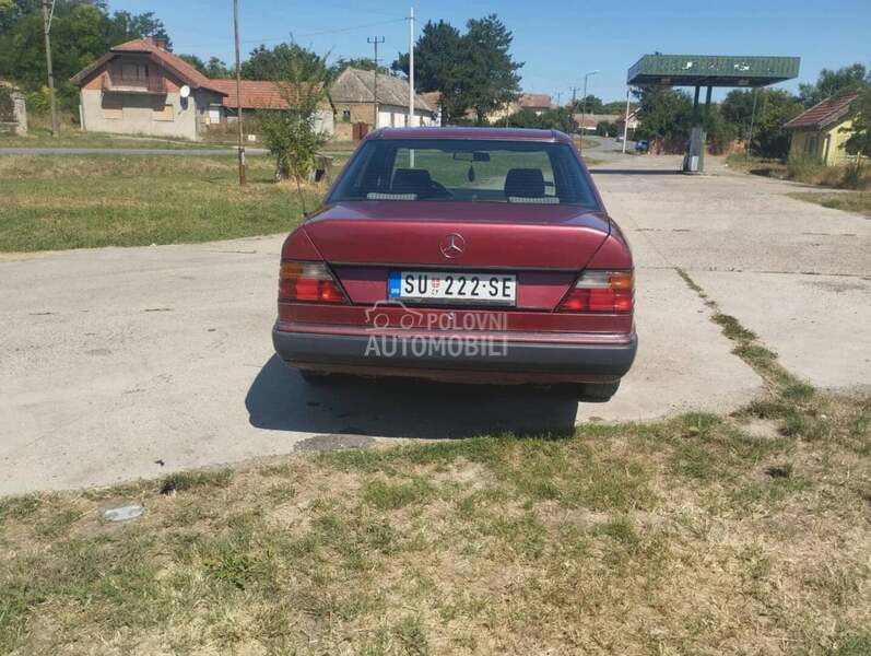 Mercedes Benz E 124 200