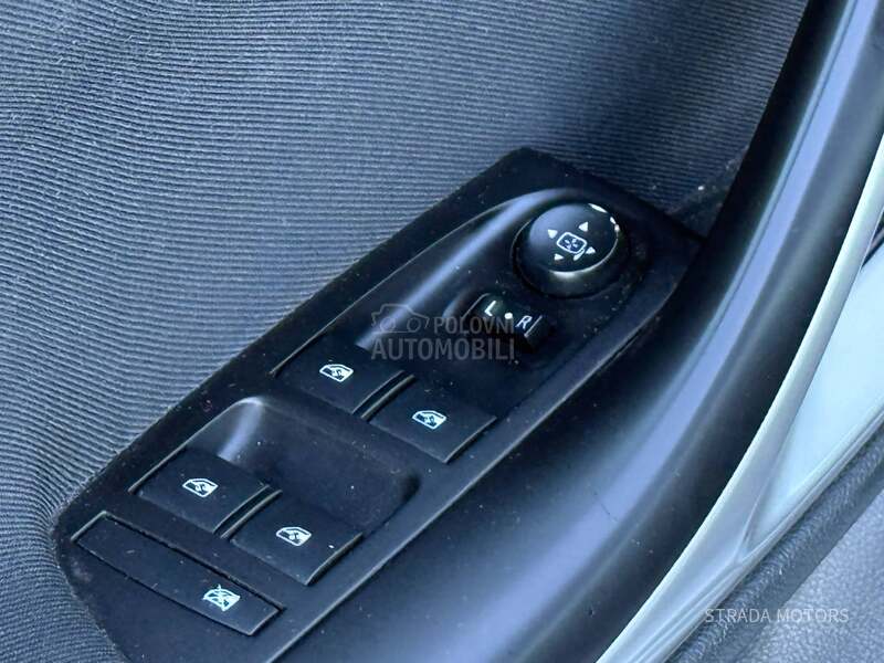 Opel Astra K 1.5 NAVY / AUTO
