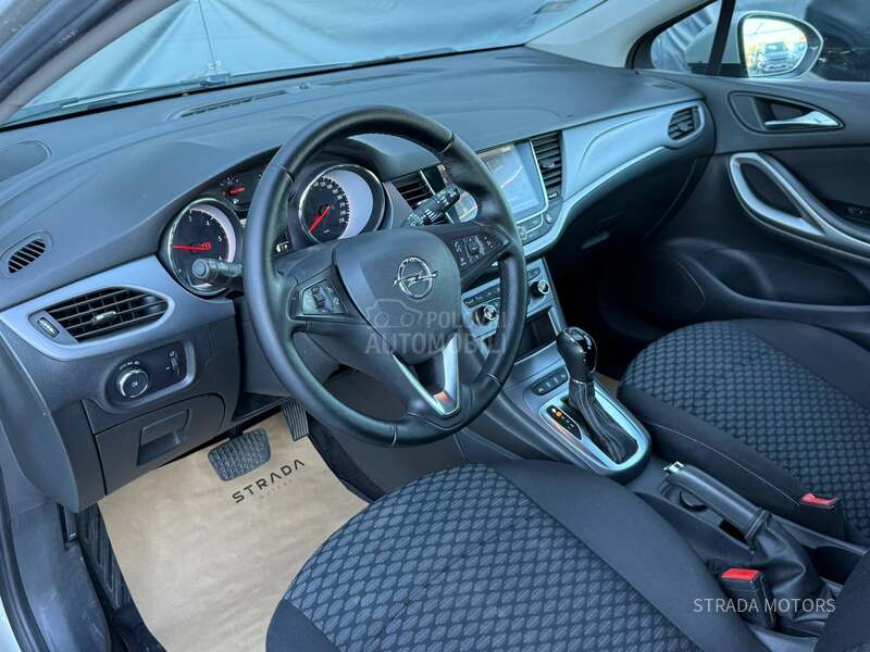 Opel Astra K 1.5 NAVY / AUTO