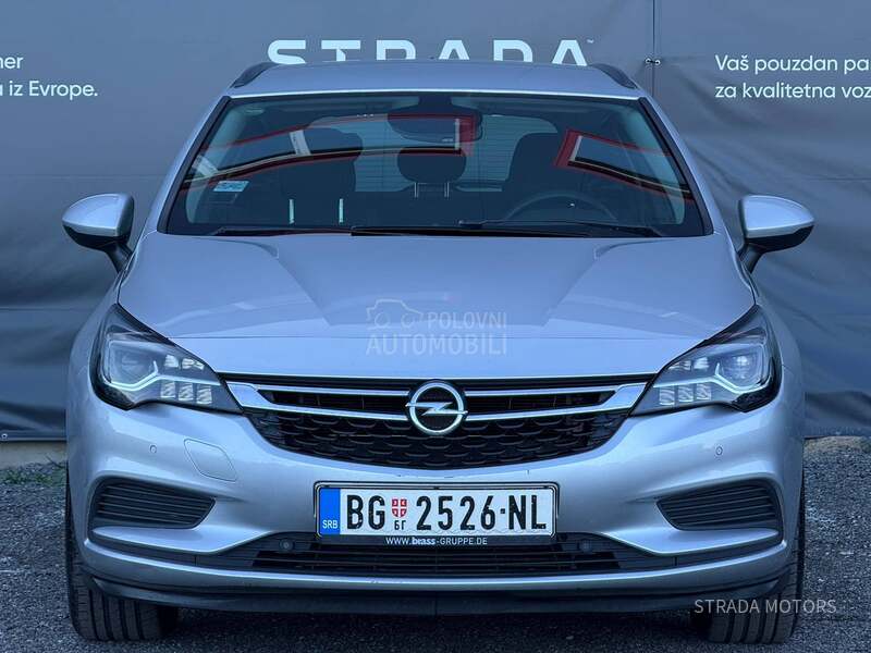 Opel Astra K 1.5 NAVY / AUTO