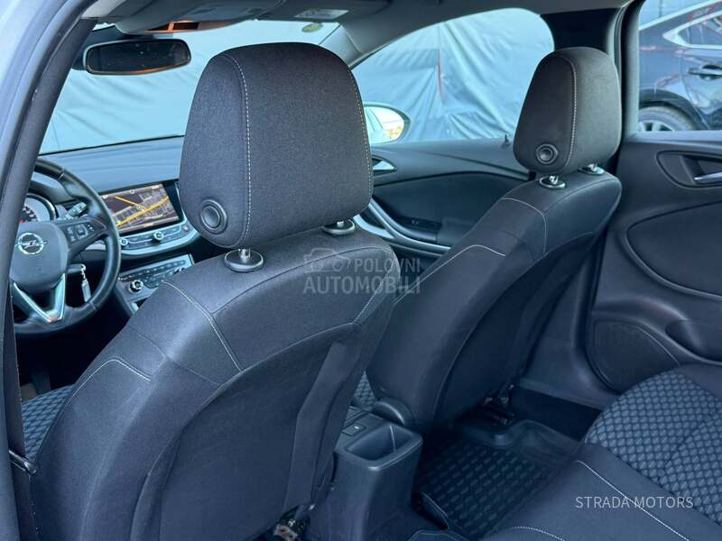 Opel Astra K 1.5 NAVY / AUTO