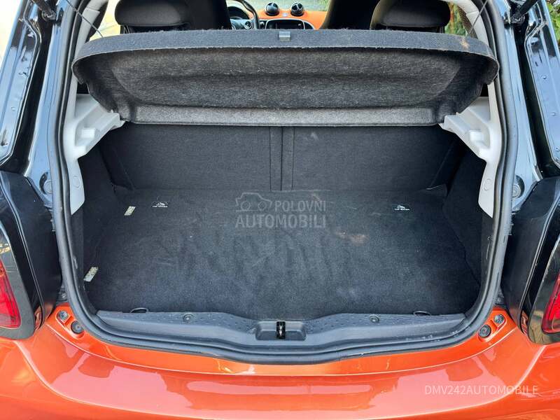 Smart ForFour Nav igacija
