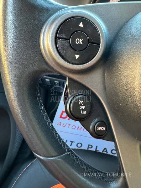 Smart ForFour Nav igacija