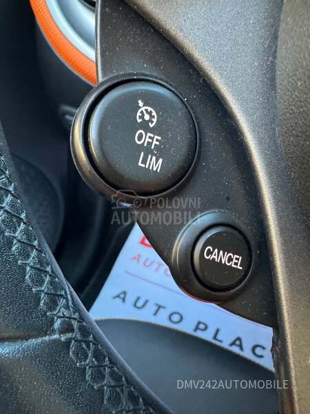 Smart ForFour Nav igacija