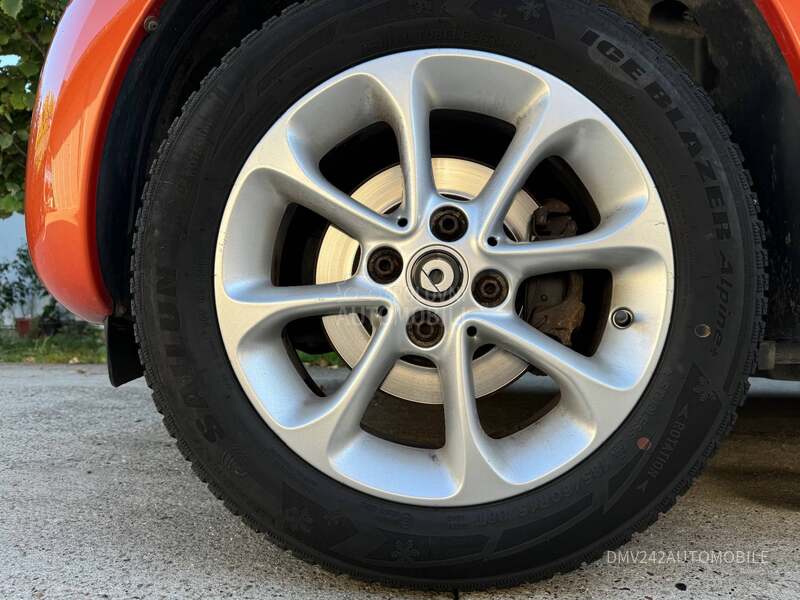 Smart ForFour Nav igacija
