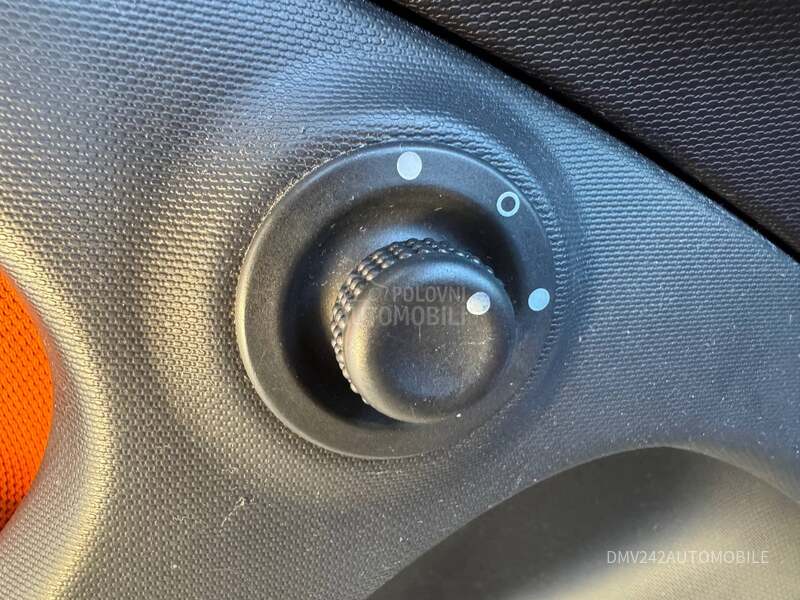 Smart ForFour Nav igacija