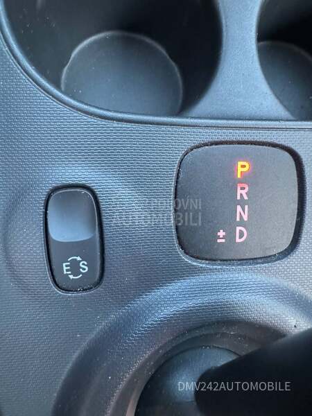 Smart ForFour Nav igacija