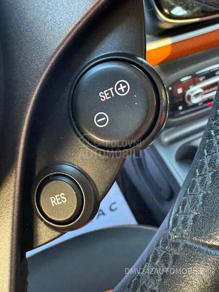 Smart ForFour Nav igacija