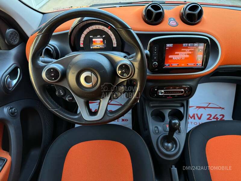 Smart ForFour Nav igacija