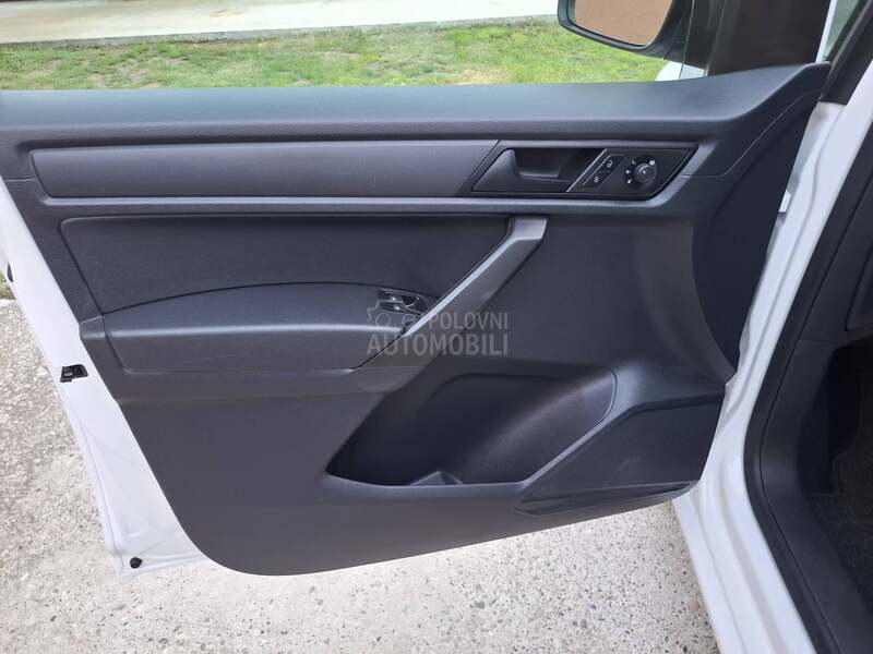 Volkswagen Caddy 1.6 TDI NOVO