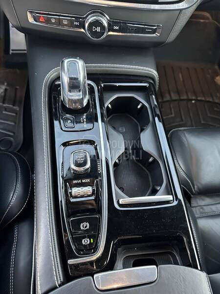 Volvo S90 2.0 T8 4WD R-DESIGN