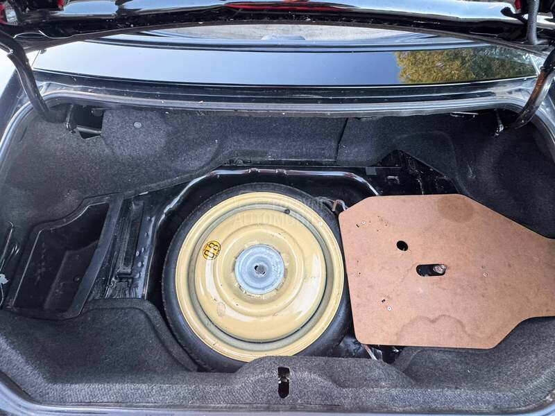 Mazda MX-5 Nardi Wood trim