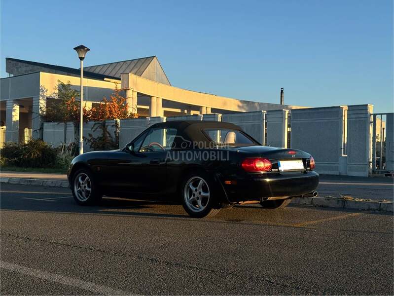 Mazda MX-5 Nardi Wood trim
