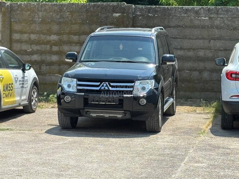 Delovi za Mitsubishi Pajero 3.2 D 2012. god.