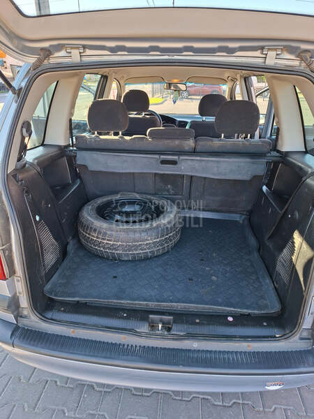 Opel Zafira 1.8,16V