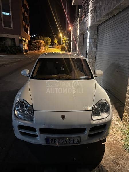 Porsche Cayenne 3200