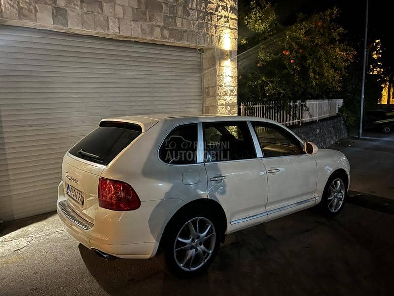 Porsche Cayenne 3200