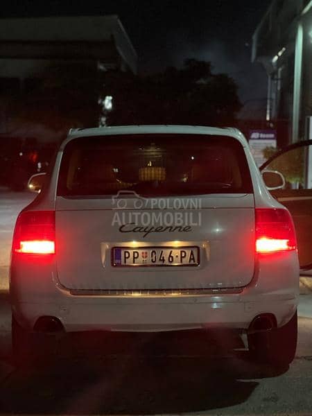 Porsche Cayenne 3200